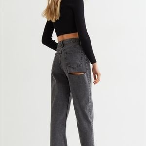 H&M divided slashed jeans size 8
